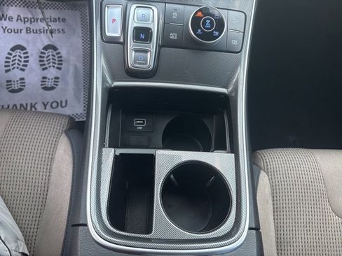 Used 2023 Hyundai Santa Fe SE image 18