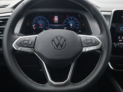 New 2026 Volkswagen Atlas Cross Sport SE AWD/4WD image 8