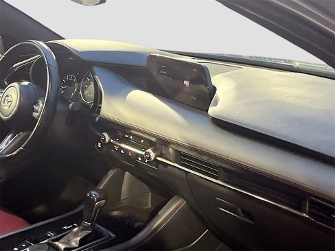 Used 2023 MAZDA MAZDA3 s image 28