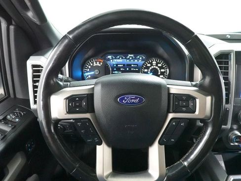 Used 2019 Ford F150 Platinum w/ Equipment Group 701A Luxury AWD/4WD image 13