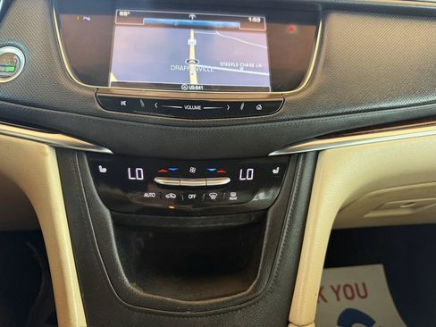 Used 2017 Cadillac XT5 Luxury w/ Driver Awareness Package FWD image 38