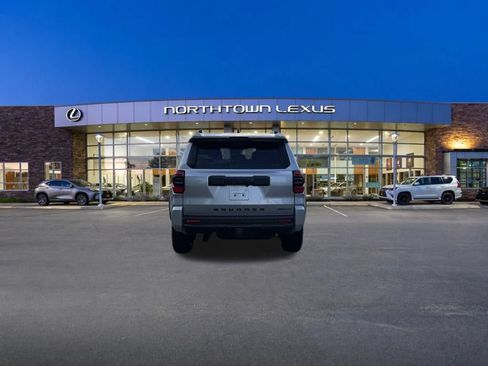 Used 2025 Toyota 4Runner TRD Off-Road Premium AWD/4WD image 21