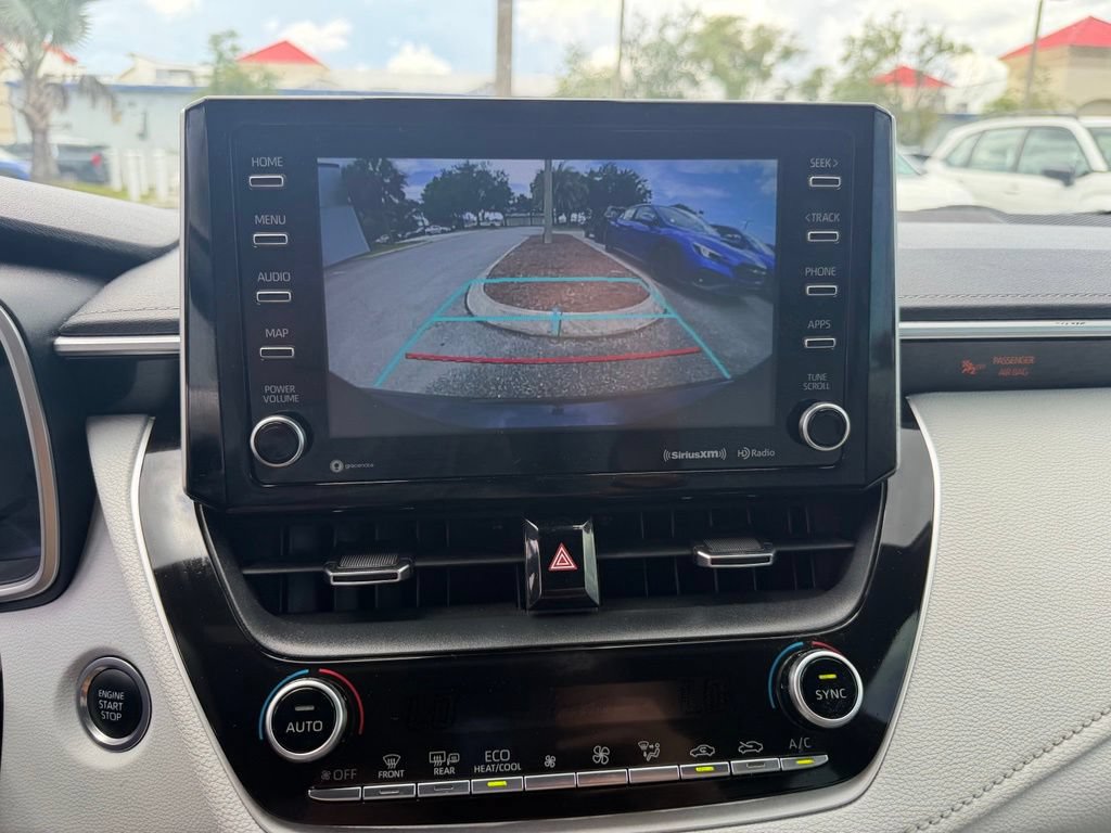 Used 2022 Toyota Corolla XSE FWD image 30