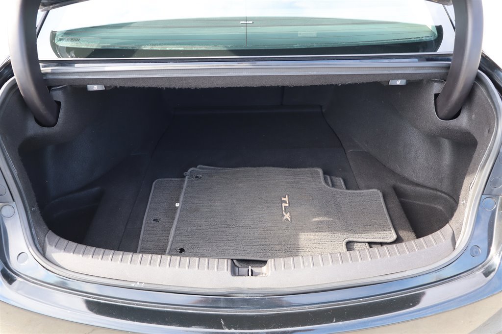 Used 2015 Acura TLX w/ Technology Package FWD image 38