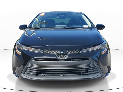 Certified 2024 Toyota Corolla LE FWD image 2
