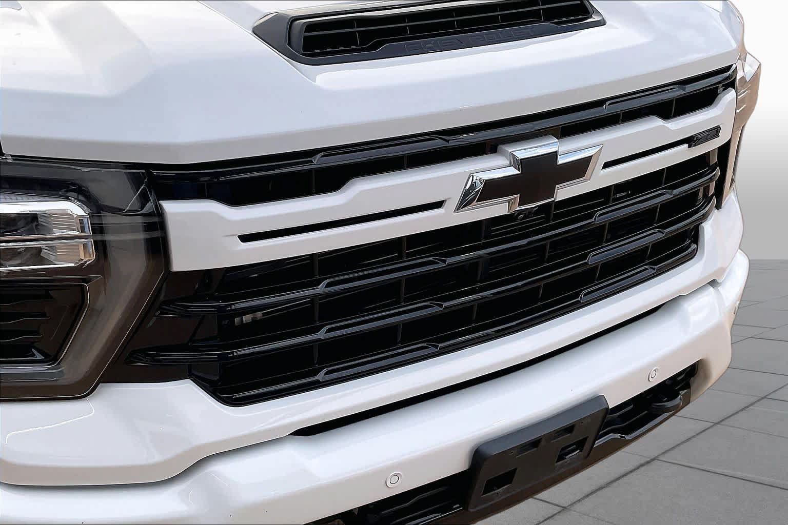 Certified 2024 Chevrolet Silverado 2500 LTZ w/ LTZ Plus Package AWD/4WD image 30