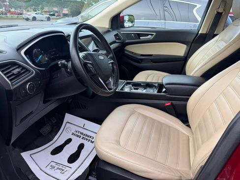 Used 2019 Ford Edge SEL w/ Equipment Group 201A FWD image 11