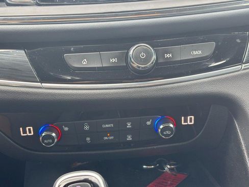 Used 2021 Buick Enclave Essence w/ Sound and Sites Package FWD image 26