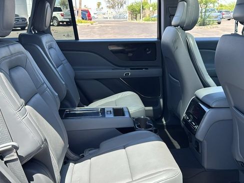 Used 2020 Nissan Rogue SV AWD/4WD image 26