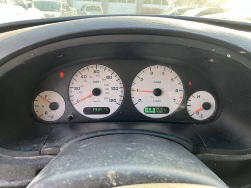 Used 2004 Dodge Grand Caravan SE w/ Popular Equipment Group image 3