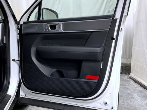 Certified 2026 Hyundai Santa Fe SE image 17