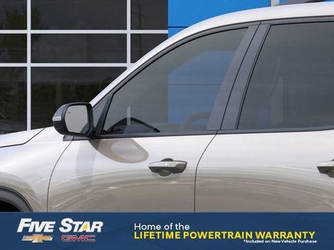 New 2026 Chevrolet Traverse Z71 AWD/4WD image 13