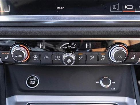 Certified 2023 Audi Q3 2.0T Premium Plus w/ Premium Plus Package image 19