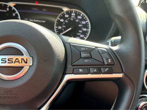 Used 2023 Nissan Sentra SV image 15