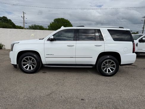Used 2016 GMC Yukon Denali w/ Open Road Package AWD/4WD image 3