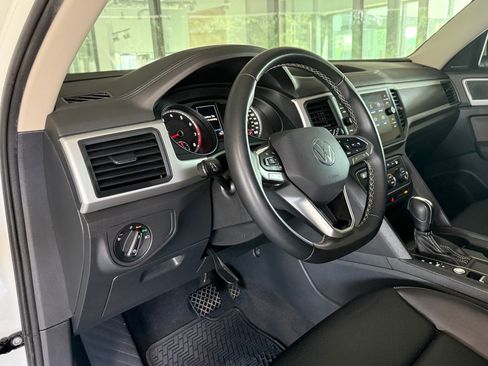 Used 2021 Volkswagen Atlas SE FWD image 4