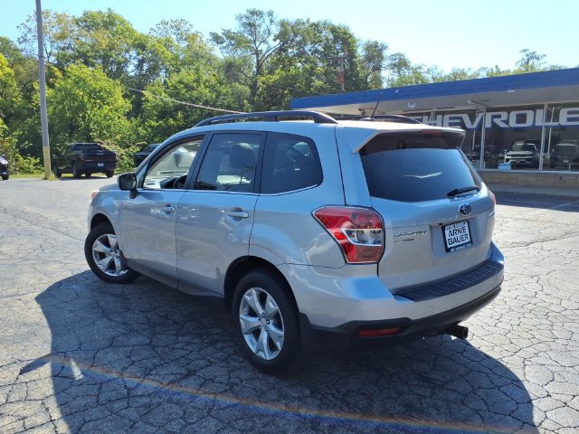 Used 2015 Subaru Forester 2.5i Limited AWD/4WD image 10