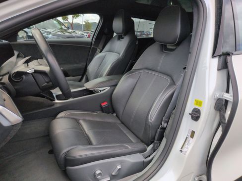 Used 2025 Lucid Air Grand Touring AWD/4WD image 16