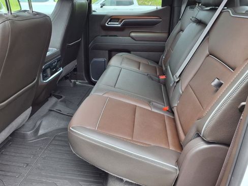 Used 2023 GMC Sierra 1500 Denali w/ Denali Reserve Package image 12