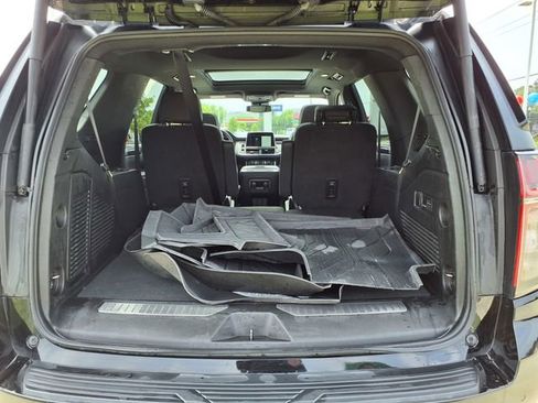 Used 2023 Chevrolet Tahoe RST w/ Luxury Package RWD image 12