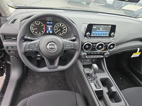 New 2025 Nissan Sentra S image 30