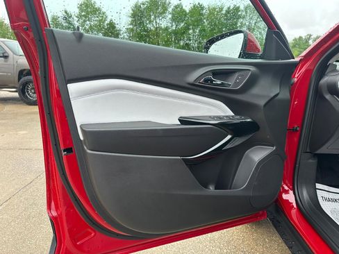 New 2026 Chevrolet Trax LT FWD image 11