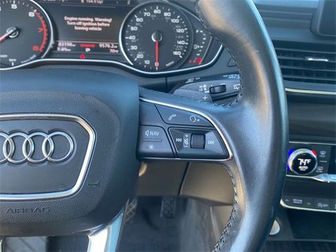 Used 2020 Audi Q5 2.0T Premium w/ Convenience Package image 24