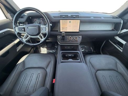 Used 2022 Land Rover Defender 110 S AWD/4WD image 12