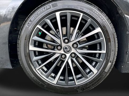 Used 2023 Lexus ES 350 w/ Premium Package image 33