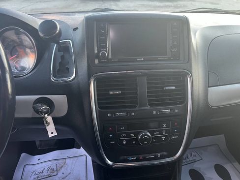 Used 2018 Dodge Grand Caravan GT image 8