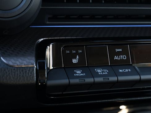 New 2026 Toyota Prius XLE image 4