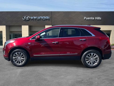 Used 2018 Cadillac XT5 Luxury w/ Driver Awareness Package image 3
