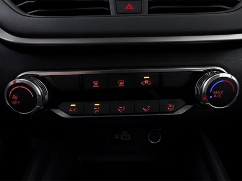 Certified 2024 Nissan Altima 2.5 S image 23