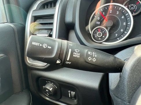 Used 2026 RAM 2500 Big Horn AWD/4WD image 20