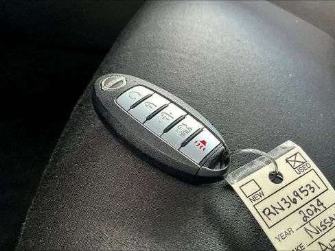 Certified 2024 Nissan Altima 2.5 SV FWD image 14
