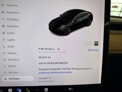 Used 2019 Tesla Model 3 Standard Range Plus image 35