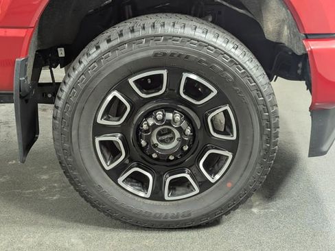 Used 2024 Ford F250 Platinum AWD/4WD image 13