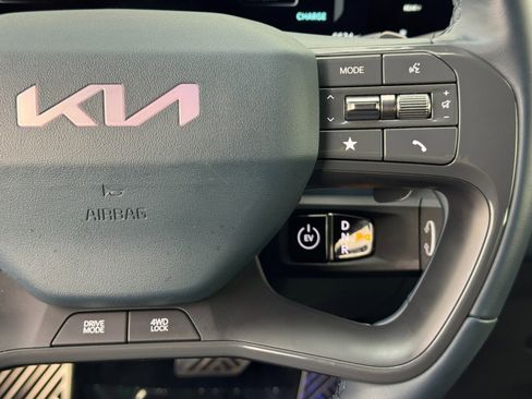 Used 2024 Kia EV9 GT-Line image 25