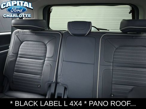 Used 2023 Lincoln Navigator L Black Label AWD/4WD image 13