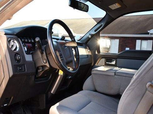 Used 2012 Ford F150 XLT w/ XLT Chrome Pkg image 13