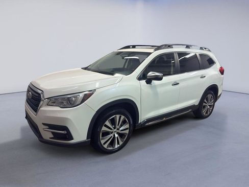Used 2020 Subaru Ascent Touring image 3