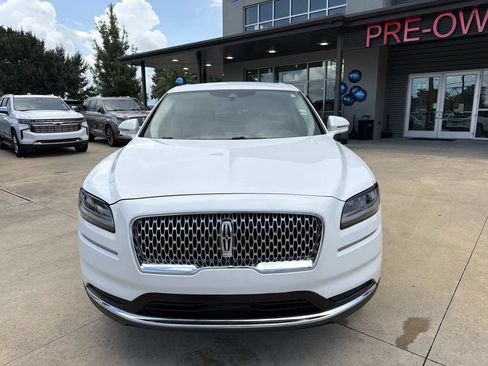 Certified 2023 Lincoln Nautilus FWD w/ Premium Package image 3