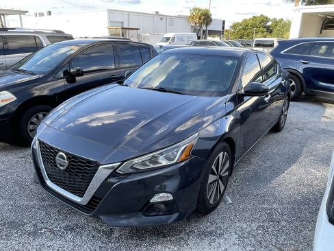 Used 2021 Nissan Altima 2.5 SL image 9