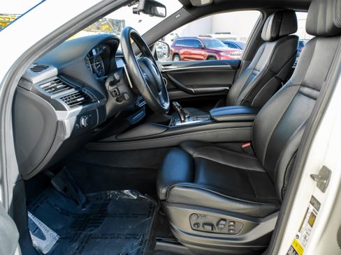 Used 2012 BMW X6 M image 3