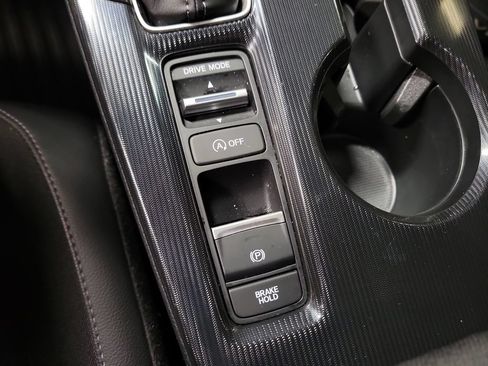 Used 2025 Honda Civic Sport image 19