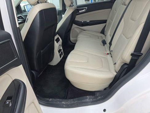 Used 2016 Ford Edge Titanium w/ Canadian Touring Package AWD/4WD image 10