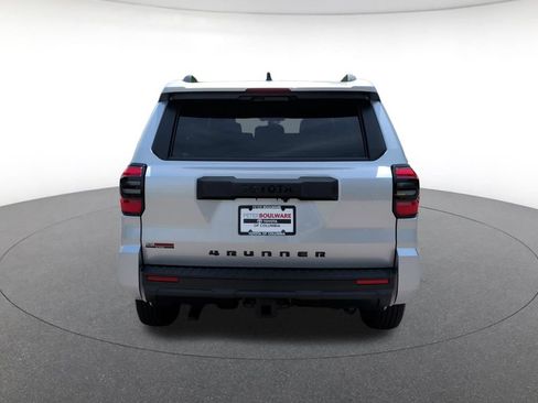 Used 2026 Toyota 4Runner SR5 AWD/4WD image 5