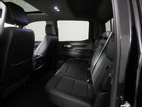 Used 2024 GMC Sierra 1500 Denali w/ Denali Reserve Package AWD/4WD image 23