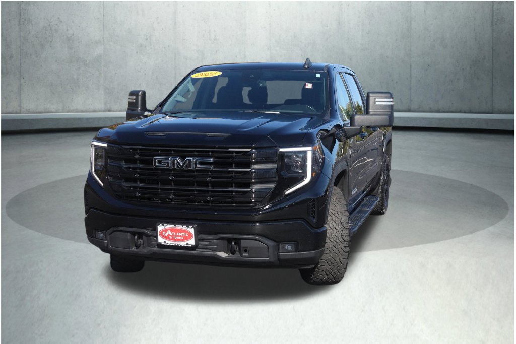 Used 2022 GMC Sierra 1500 Elevation w/ X31 Off-Road Package AWD/4WD image 17
