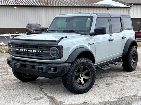 Used 2024 Ford Bronco Black Diamond image 6